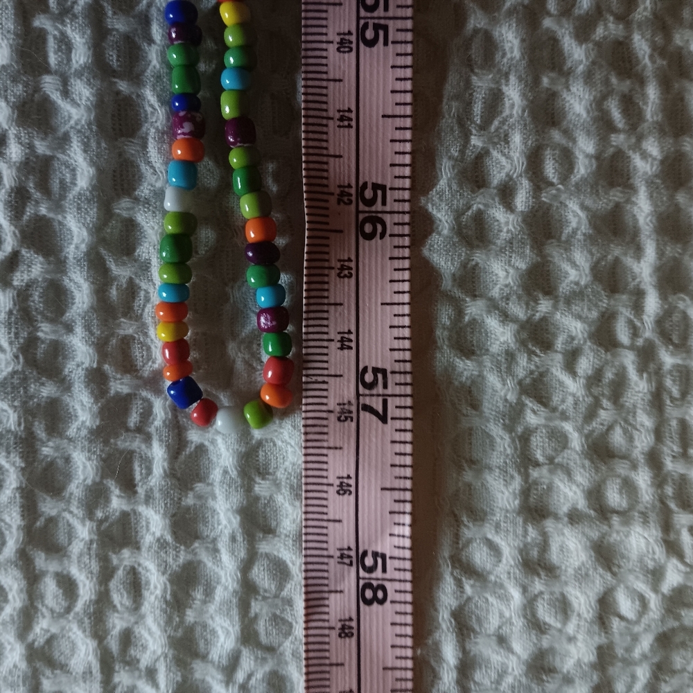Multicolor necklace. - Picture 3 of 3